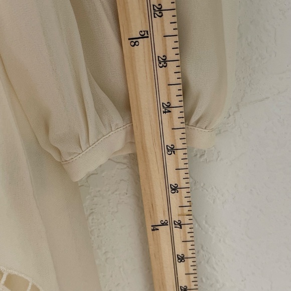 Farm Rio Long Sleeve Embroidered Top Size P (US Small) Ivory Sheer Lined - Picture 13 of 15